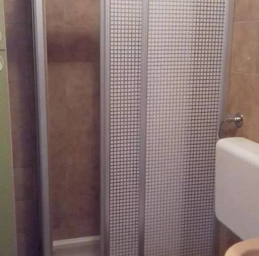 Apartma Podlogar Golica Triglav Apartman