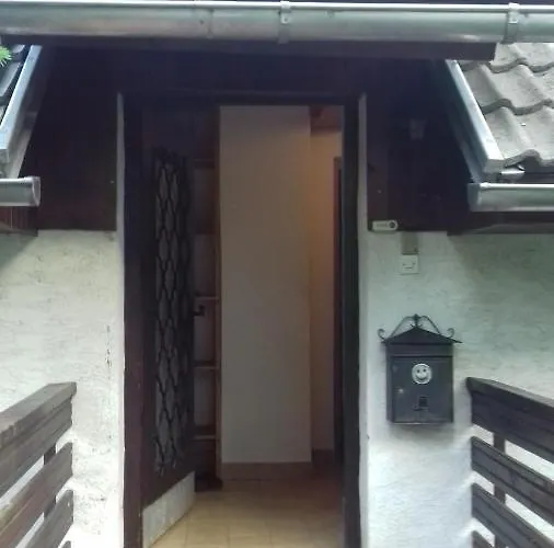 Apartma Podlogar Golica Triglav * 예세니체